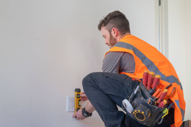 Best Residential Electrician Services  in Omak, WA